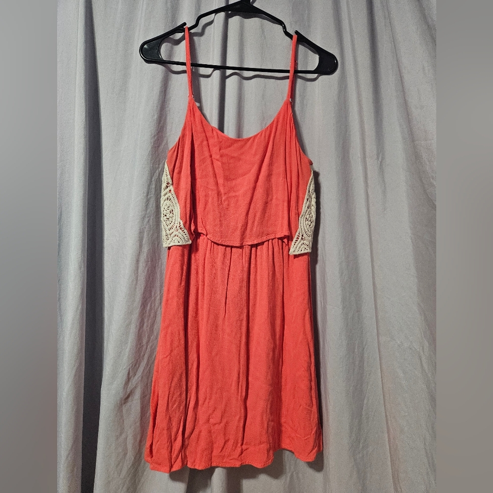 Maurices Pink Flowy Above Knee Dress With White Crochet Womens Medium